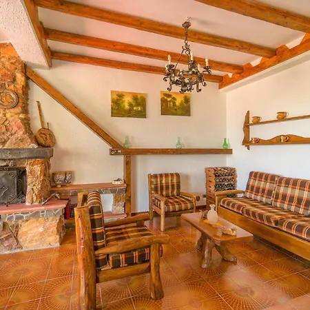 Holiday home Stunning In With Wifi *